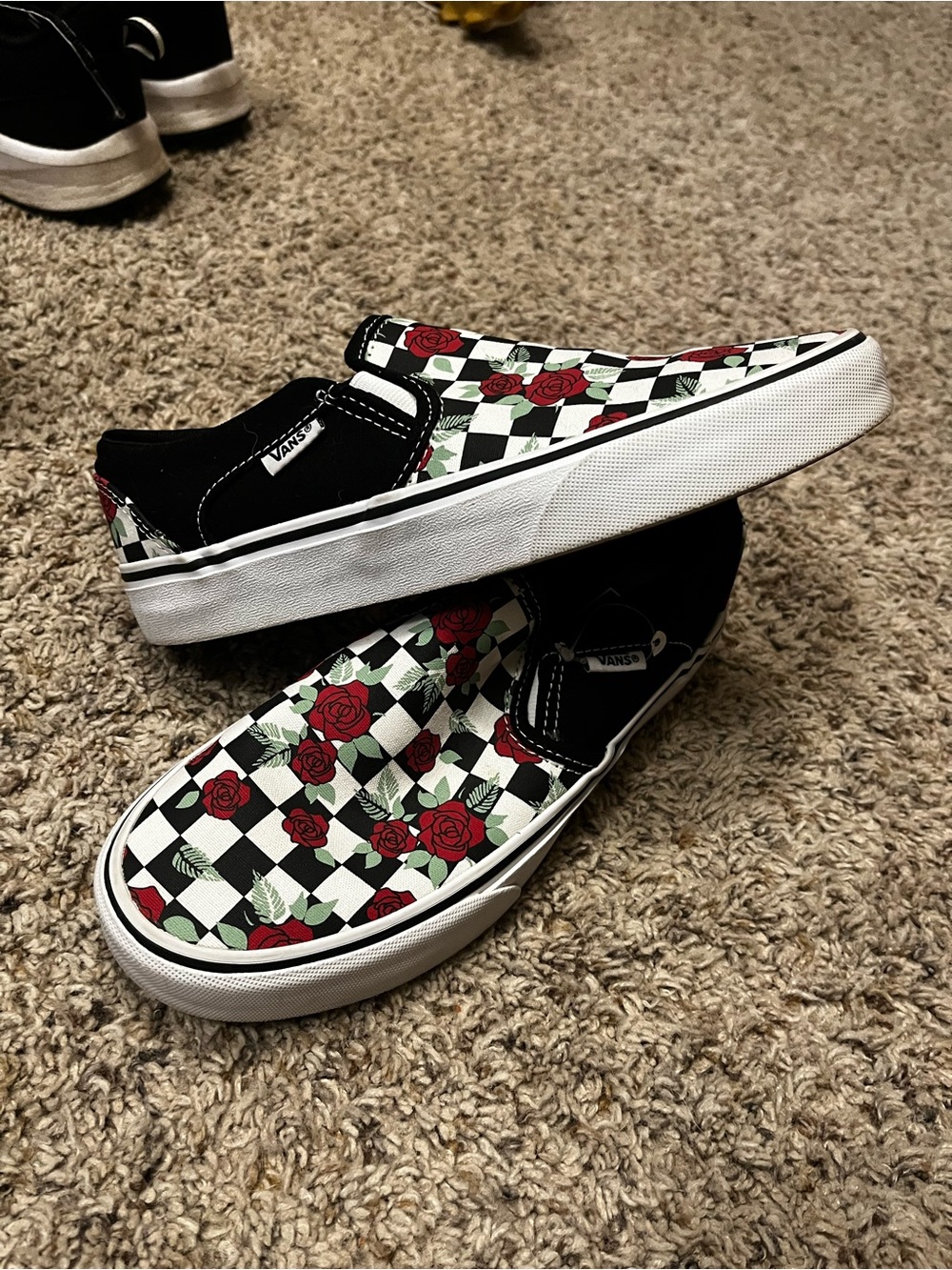 Vans Kids Slip-On Checkerboard with Red Rose Print - Black/Red